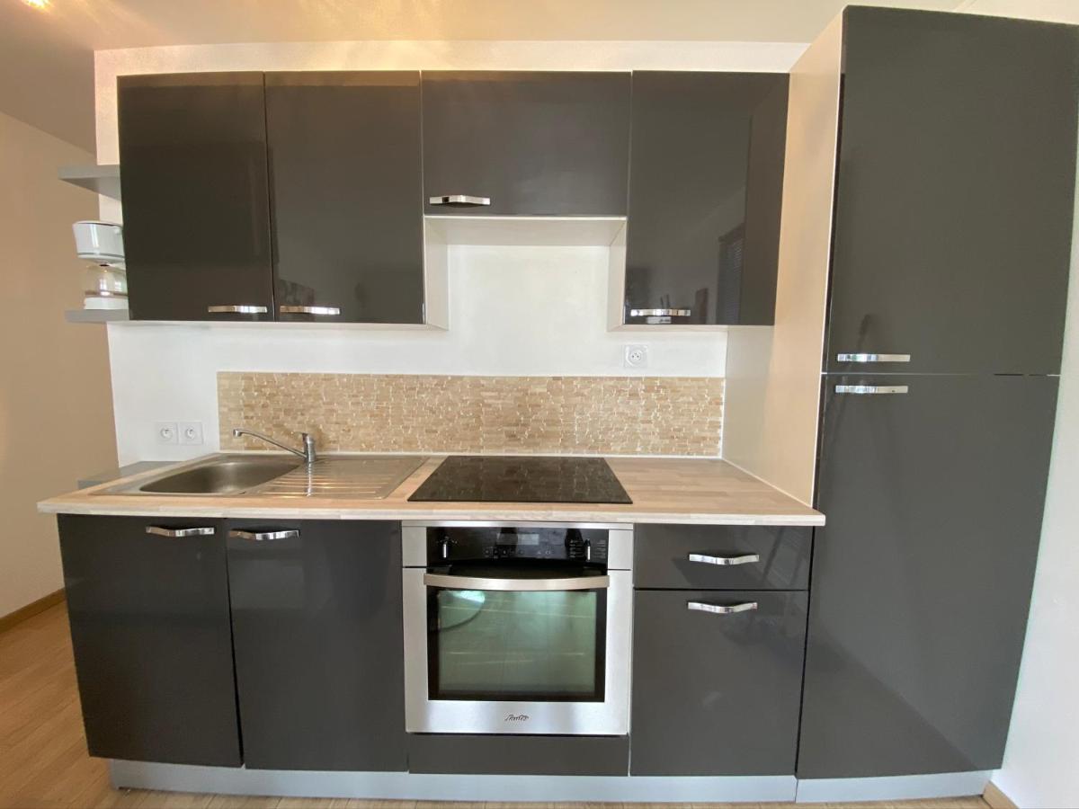 Maison *** Avec Cour 3Km Plage Et La Rochelle Saint-Vivien  外观 照片